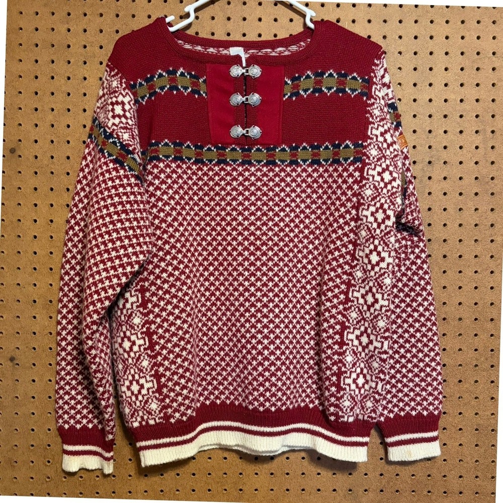 LL Bean Sweater XS Red Nordic Fair Isle Pewter Clasp Wool Pullover Oversized VTG - Picture 1 of 5